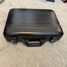 Zero Halliburton 18" Black