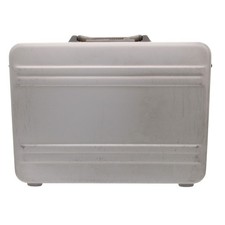 Zero Halliburton Aluminium