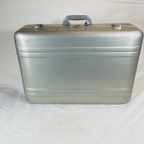 Zero halliburton aluminum - zero,